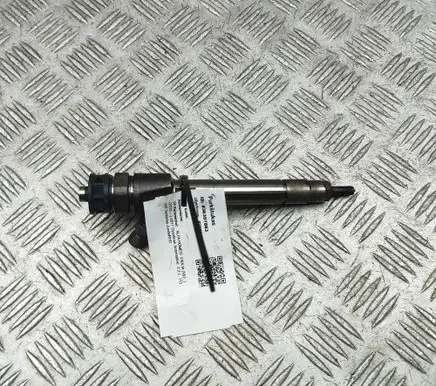Alfa Romeo Giulia Fuel injector 0445110674 55260836