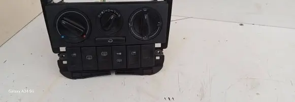 Volkswagen Polo III 6N 6N2 6NF Climate control unit 6N0858305C