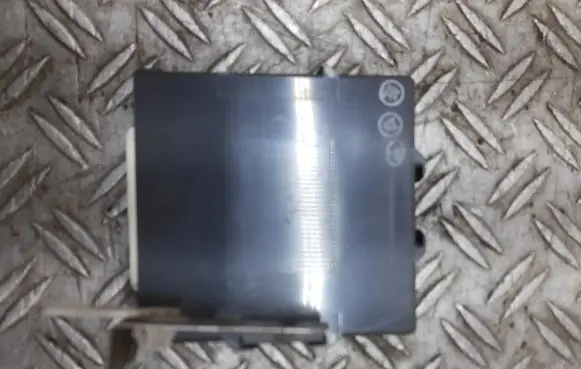 Toyota Prius (XW20) Comfort/convenience module