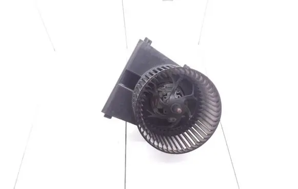 Volkswagen New Beetle Heater fan/blower 1J1819021A