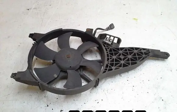 Nissan Navara D40 Electric radiator cooling fan 92120EB400