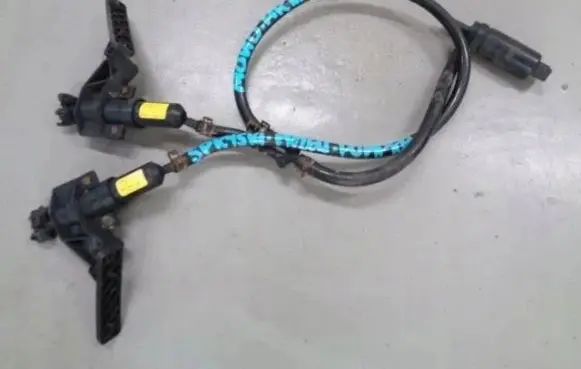 Ford Mondeo Mk III Intercooler hose/pipe