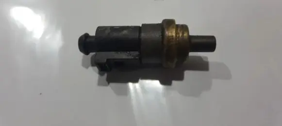 Audi A3 S3 8P Coolant temperature sensor 06a919501