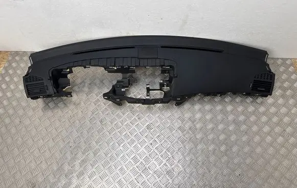 Mercedes-Benz S W221 Dashboard A2216800687 16800687