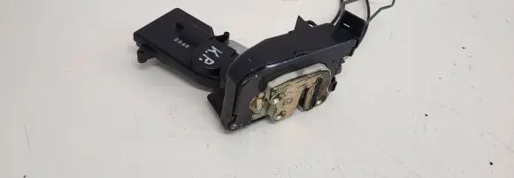 Mazda 6 Front door lock GJ6A