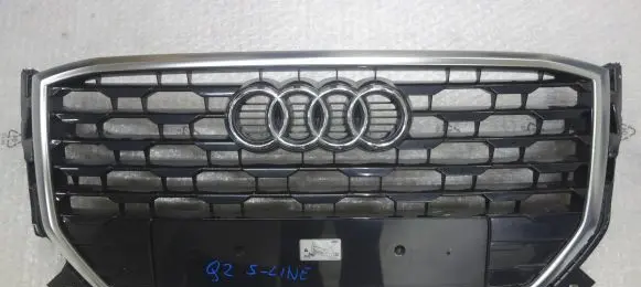 Audi SQ2 GA Front bumper upper radiator grill 814853651
