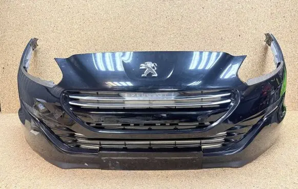Peugeot RCZ Front bumper