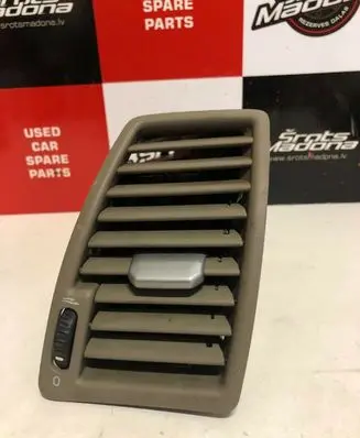 Volvo XC90 Dashboard side air vent grill/cover trim 3409399