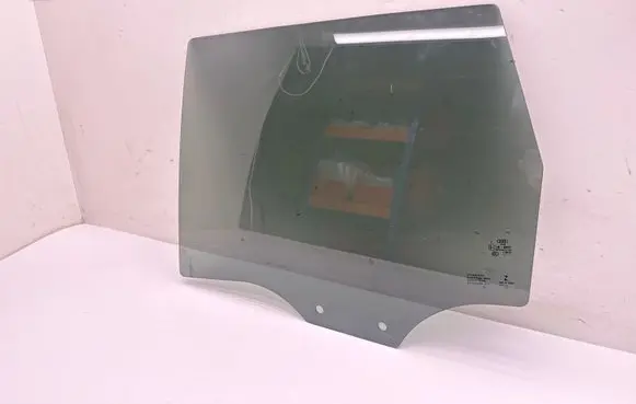 Audi Q2 - Rear door window glass 81A845205A