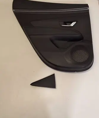 Hyundai Tucson IV NX4 Coupe rear side trim panel 