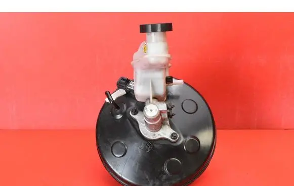 Hyundai ix20 Brake booster