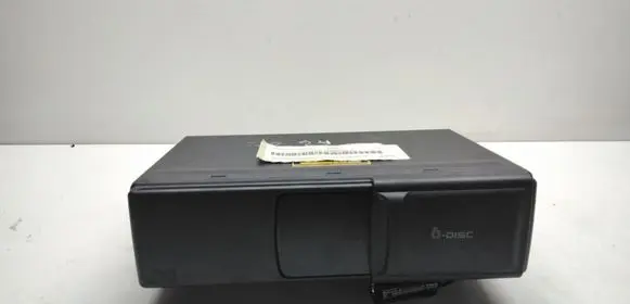Audi A6 S6 C5 4B CD/DVD changer 4B0035111AX