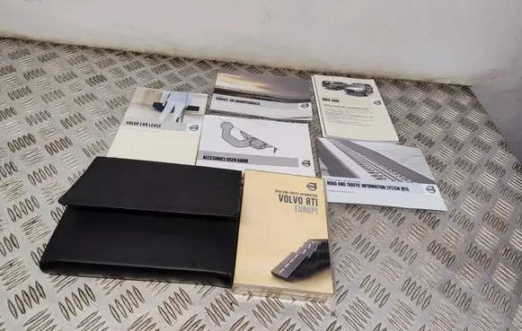 Volvo S80 Owners service history hand book 