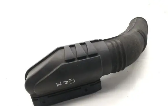Hyundai i30 Air intake hose/pipe 28210F2000
