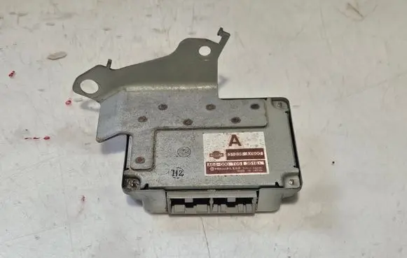Nissan Micra Gearbox control unit/module 31036AX600