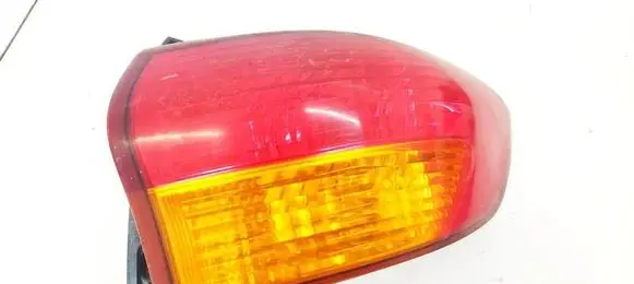 Subaru B9 Tribeca Rear/tail lights 2XL946095