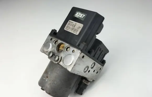 Mercedes-Benz Vito Viano W639 ABS Pump A0014460989 0265225846 0265950159