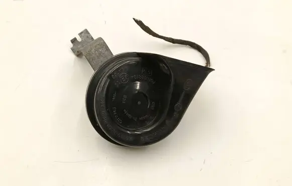 BMW 3 F30 F35 F31 Horn signal 7245423 6033FB2374 041214B
