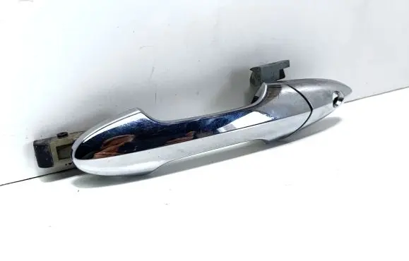 Honda FR-V Front door exterior handle