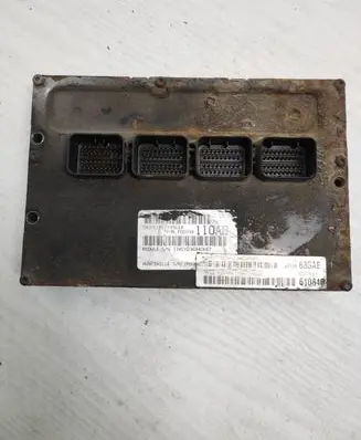 Chrysler Grand Voyager V Fuse module T1REH23644CK67