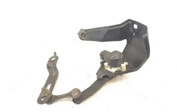 Lexus GS 250 350 300H 450H Headlight/headlamp level sensor 5A1412