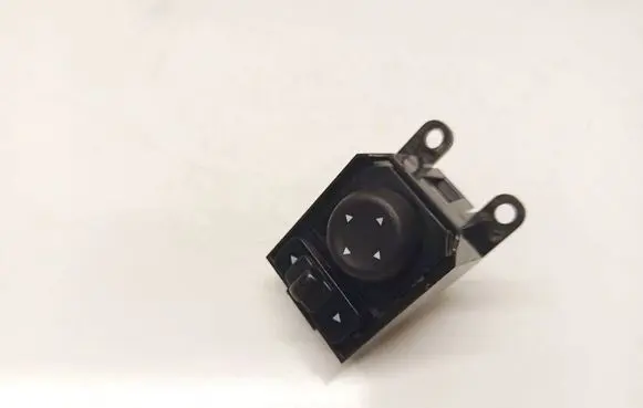 Nissan e-NV200 Wing mirror switch 
