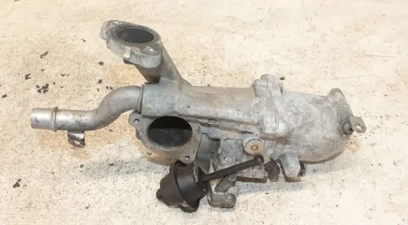 Ford C-MAX II EGR valve cooler 19206A