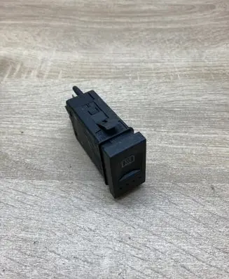 Volkswagen Polo III 6N 6N2 6NF Windscreen/window heater switch 6K0959561B 6B0919211A