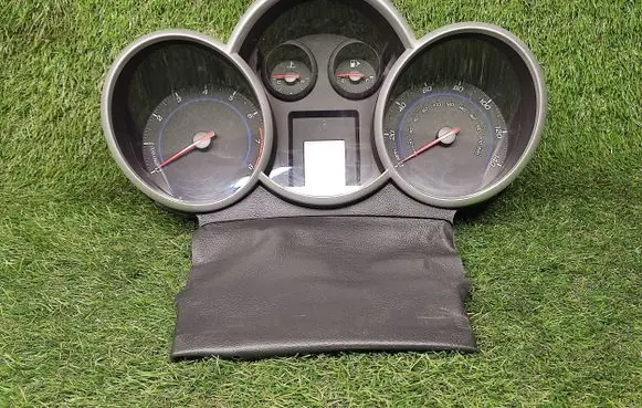 Chevrolet Cruze Speedometer (instrument cluster) 94576308