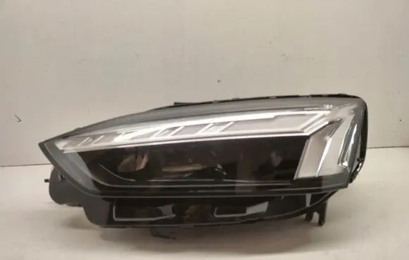 Audi A5 Headlight/headlamp 8W6941039