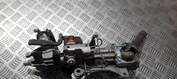 Ford Focus Steering wheel axle 5012000j