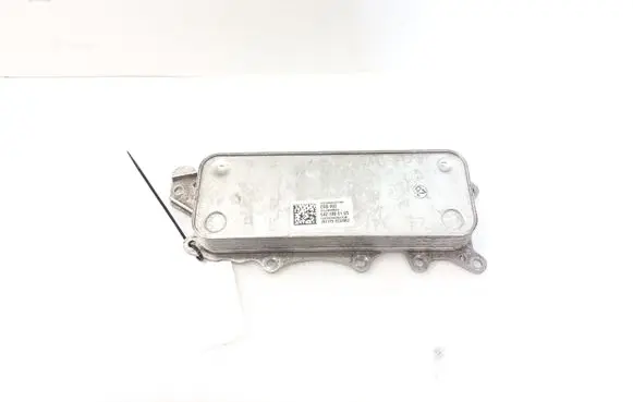 Mercedes-Benz ML W166 Oil filter mounting bracket 6421800165