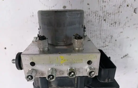 Nissan Pulsar ABS Pump 4766032F0A