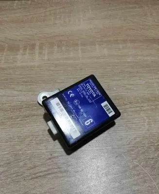 Toyota Prius (XW20) Door control unit/module 8974147100