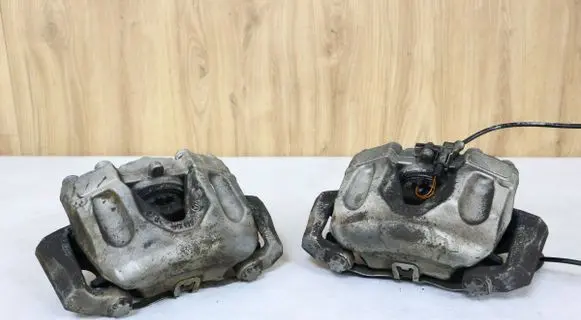 Mercedes-Benz SLK R172 Front brake caliper