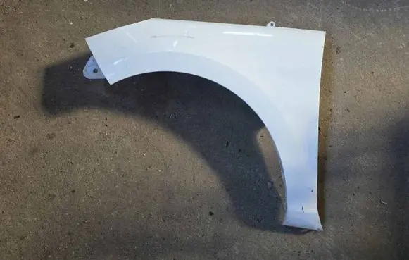 Ford Fiesta Fender 