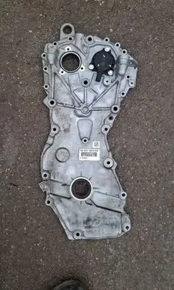 Renault Megane IV Timing chain cover 135022910R