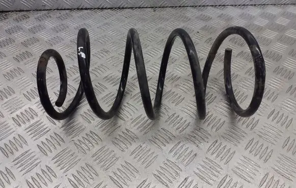 Mazda 3 I Rear coil spring