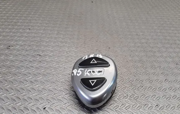 Citroen C5 Suspension ride height/mode switch 9633261277