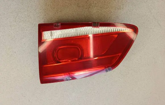 Volkswagen PASSAT B7 Tailgate rear/tail lights 3AF945094M E12990 605512
