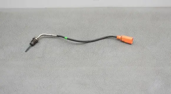 Audi Q3 8U Exhaust gas temperature sensor 03L906088EP