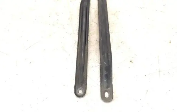 Mercedes-Benz CLK A209 C209 Radiator support slam panel bracket 