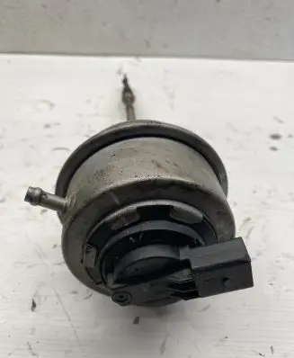 Mazda CX-5 Turbo charger electric actuator SH0120300