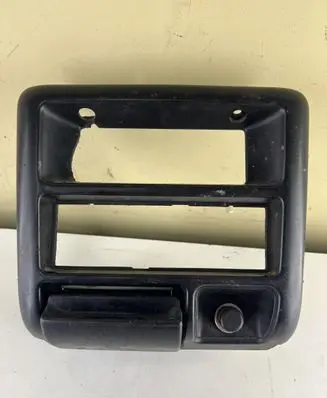 Opel Frontera B Dashboard center trim panel 