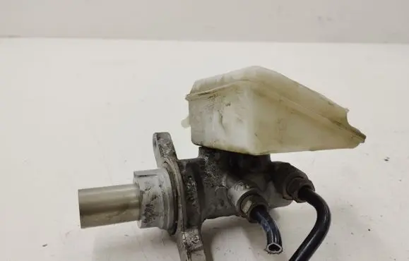 Ford C-MAX II Master brake cylinder 03350854051