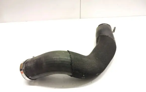 Audi Q7 4M Intercooler hose/pipe 4M0145737M 5575