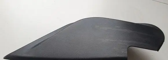 Nissan Qashqai+2 Front door glass trim molding