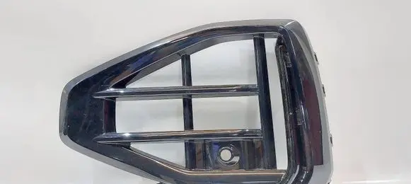 Volkswagen Touareg III Front bumper lower grill 760853665K