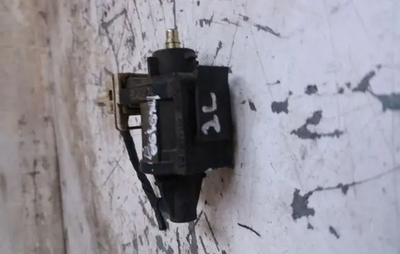 Ford Galaxy Turbo solenoid valve