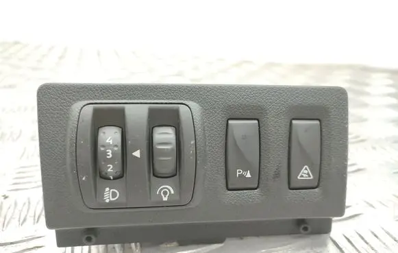Renault Laguna III Other switches/knobs/shifts 251630001R